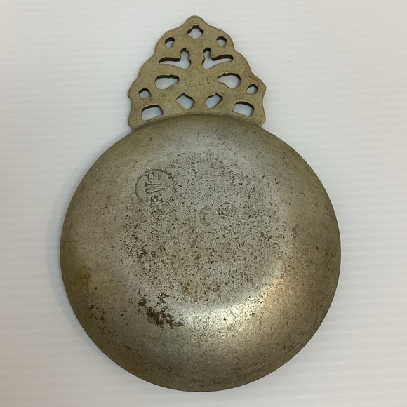 Lot Of 4 Vintage Wilton Columbia RWP# 129 Pewter Porridge With Ornate Handle - Picture 3 of 7